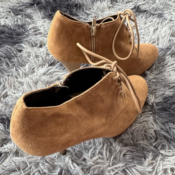 Steve Madden Booties - Picture 8 of 8